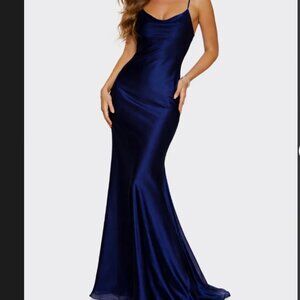 VTG Y2K Faviana Iridescent Purple Open Back Strap Gown Prom Size 14